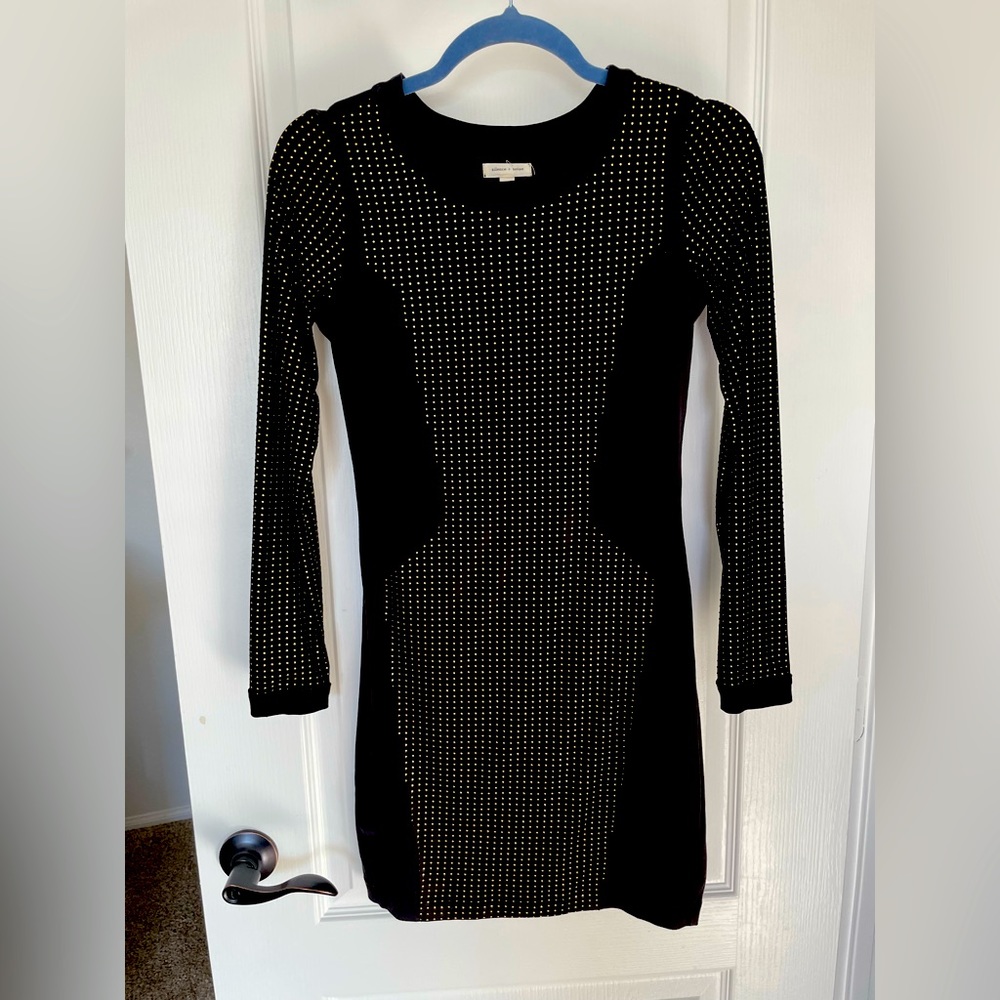 Silence + Noise size S dress.